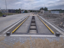 Lade das Bild in den Galerie-Viewer, Fahrzeugwaage OPTIMA B mit Beton-Fahrspuren, Bitte fragen sie uns an!